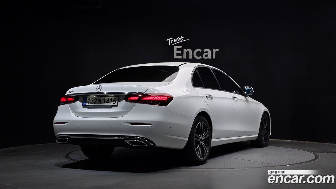 Mercedes-Benz E-Class E250 Avantgarde, 2022