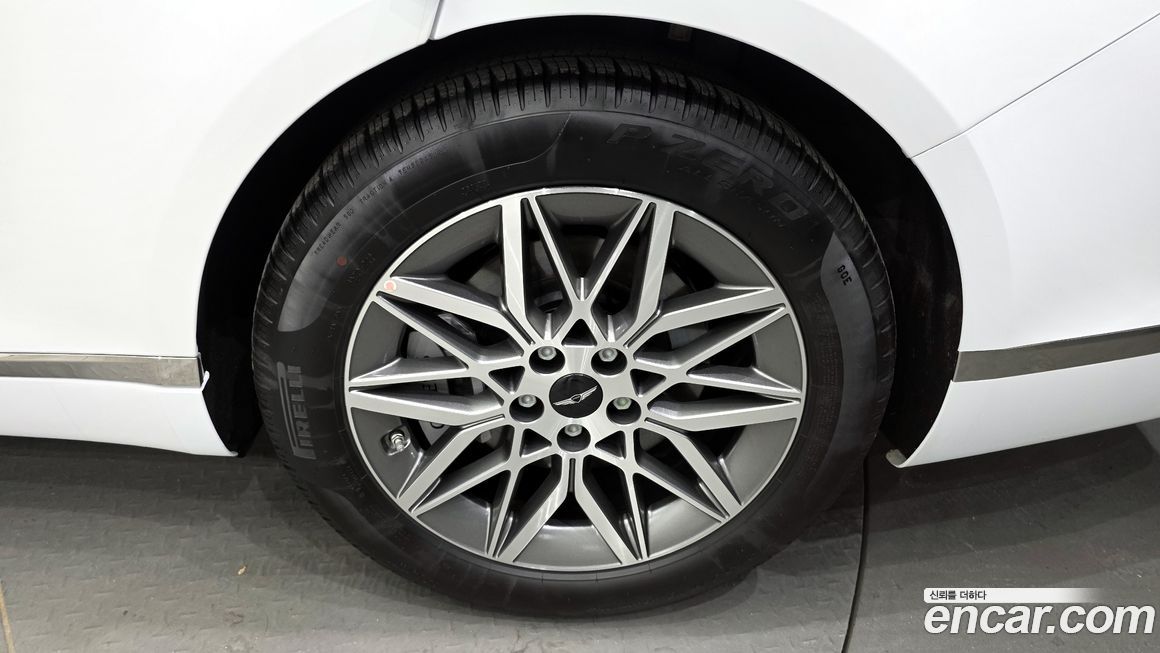 Genesis G80 Gasoline 2.5 Turbo AWD, 2025