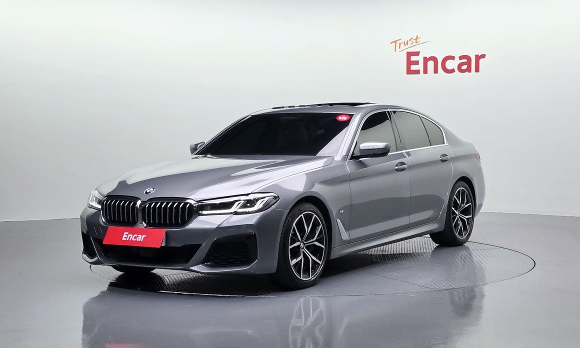 BMW 5-Series 530i M Sport Package, 2023