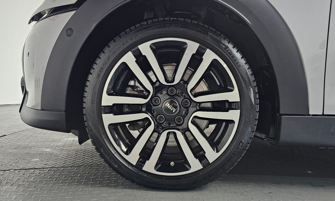 Mini Cooper 5Door Classic, 2024