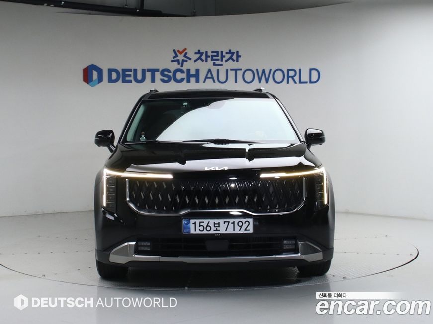 Kia Carnival 9-Seater Noblesse, 2024