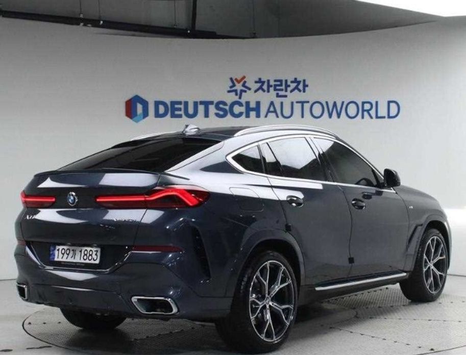 BMW X6 xDrive40i M Sport, 2022
