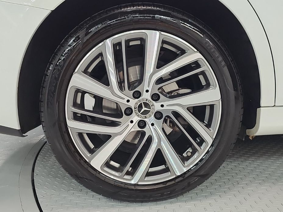 Mercedes-Benz E-Class E220d 4MATIC Exclusive, 2024