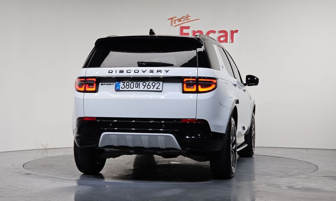 Land Rover Discovery Sport P250 Dynamic SE, 2025