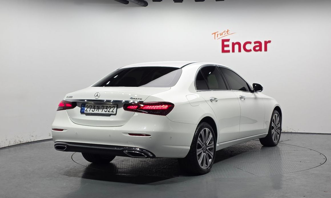 Mercedes-Benz E-Class E350 4MATIC Exclusive, 2023