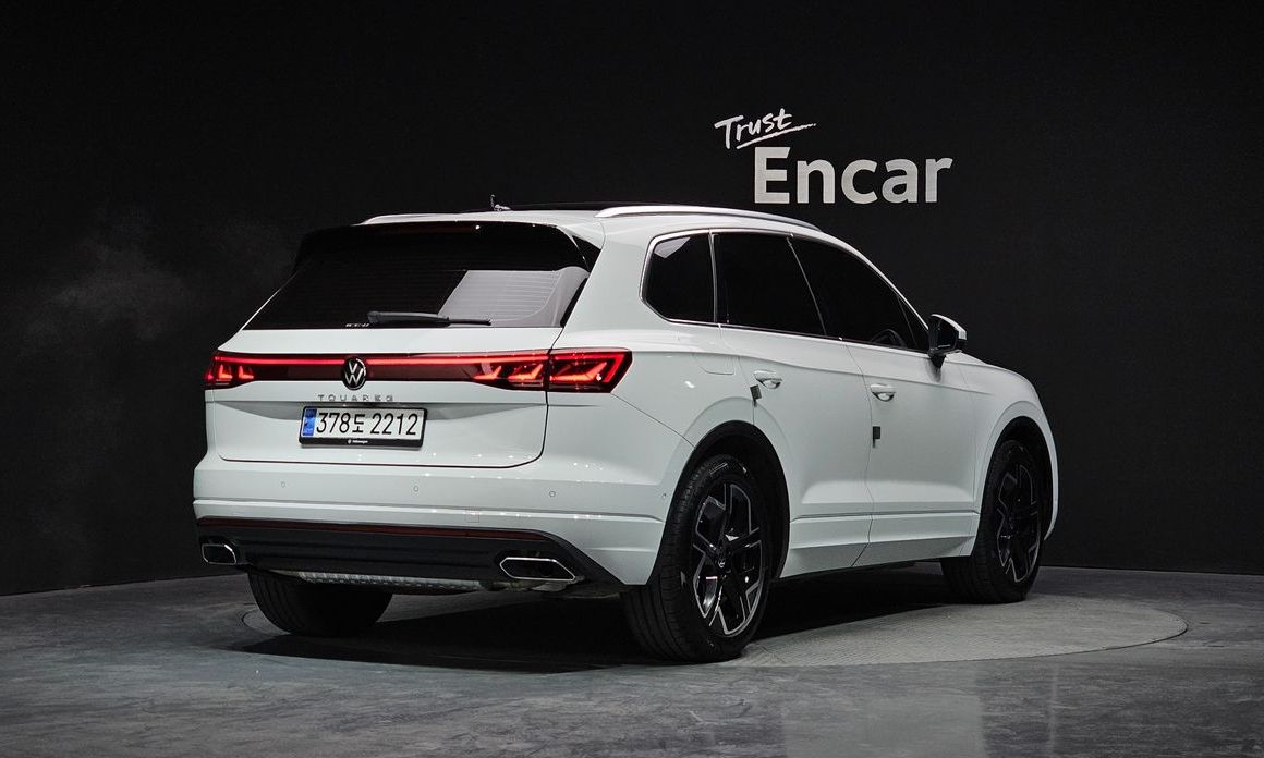 Volkswagen Touareg 3.0 TDI Prestige, 2024