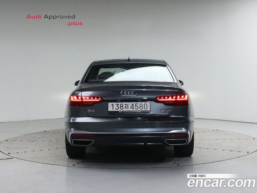 Audi A4 35 TDI Premium, 2023