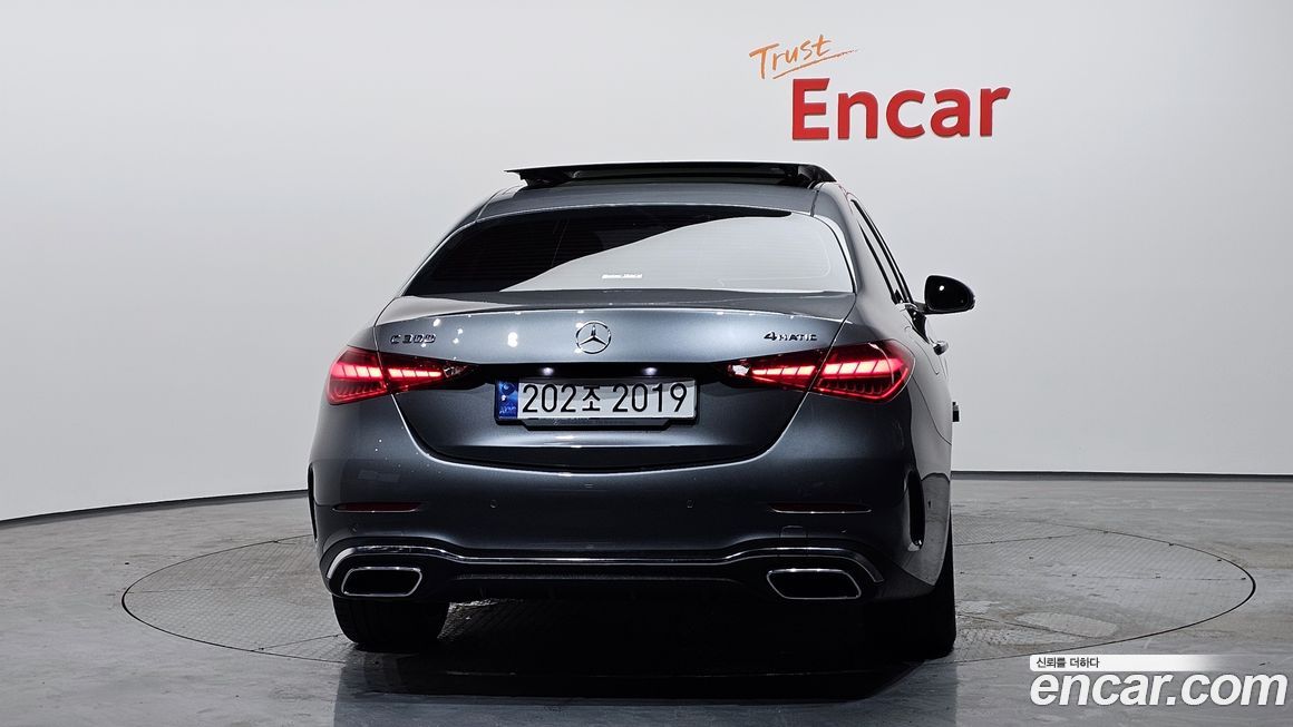 Mercedes-Benz C-Class C300 4MATIC AMG Line, 2023