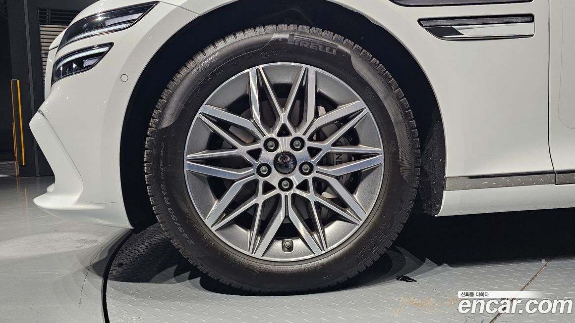 Genesis G80 Gasoline 2.5 Turbo 2WD, 2025