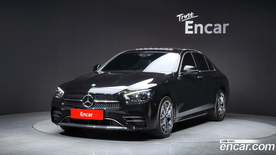 Mercedes-Benz E-Class E220d 4MATIC AMG Line, 2022