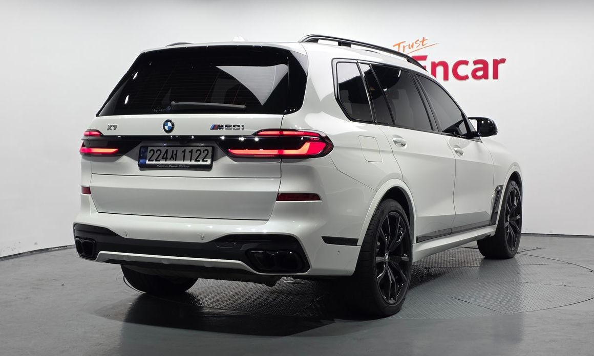 BMW X7 M60i xDrive M sport 6STR, 2024