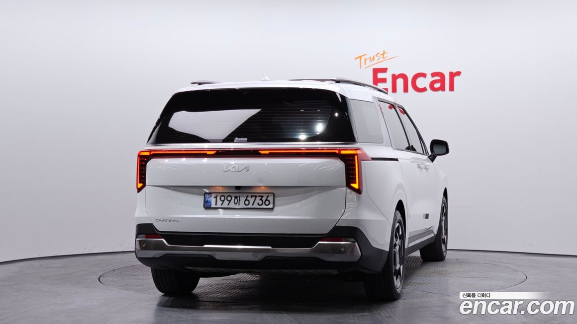 Kia Carnival 9-Seater Noblesse, 2025