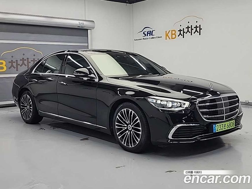 Mercedes-Benz S-Class S350 d 4MATIC, 2025