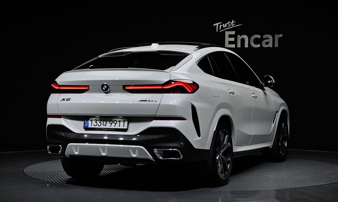 BMW X6 xDrive30d M Sport, 2024