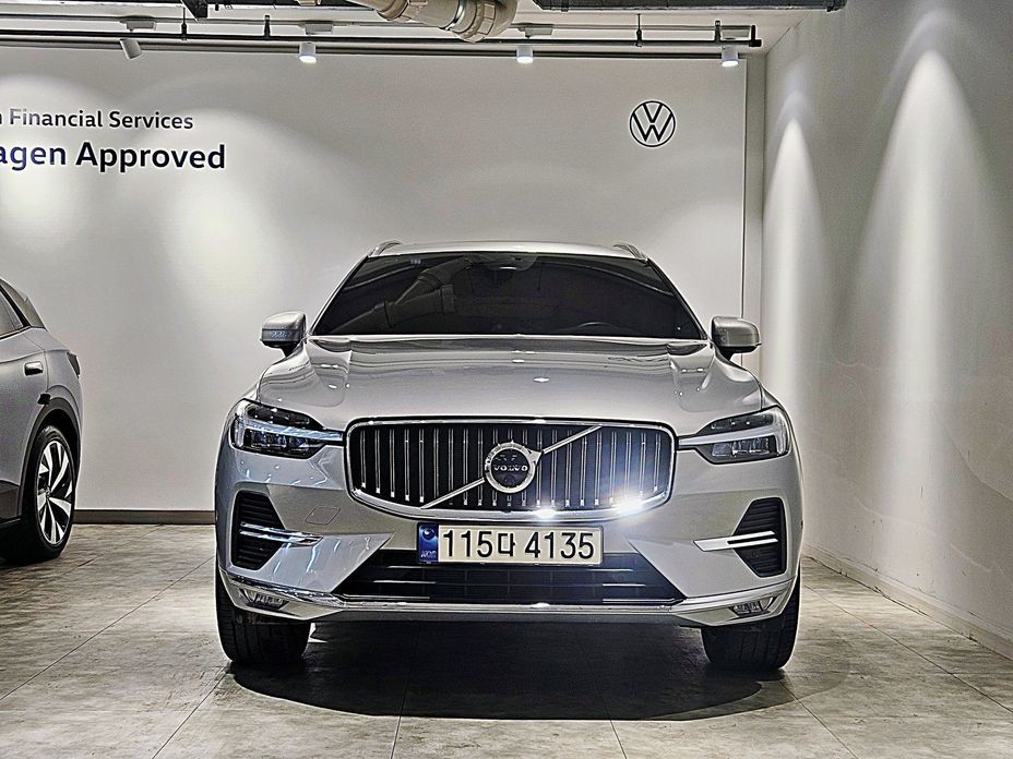 Volvo XC60 B6 Ultimate Bright, 2024