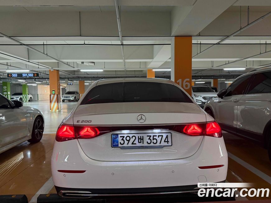 Mercedes-Benz E-Class E200 Avantgarde, 2026
