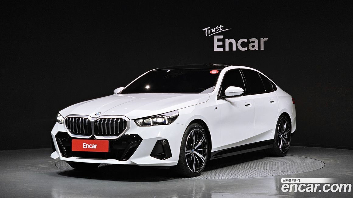 BMW 5-Series 530i xDrive M Sport, 2025