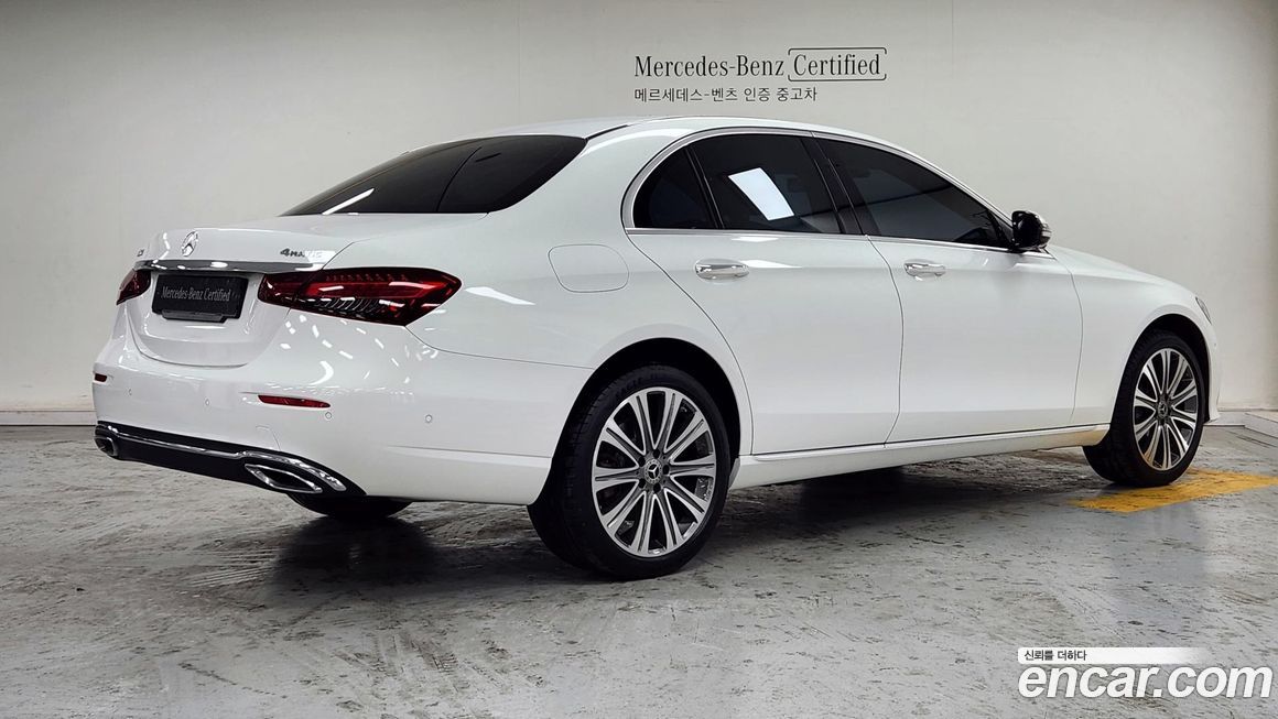 Mercedes-Benz E-Class E350 4MATIC Exclusive, 2023