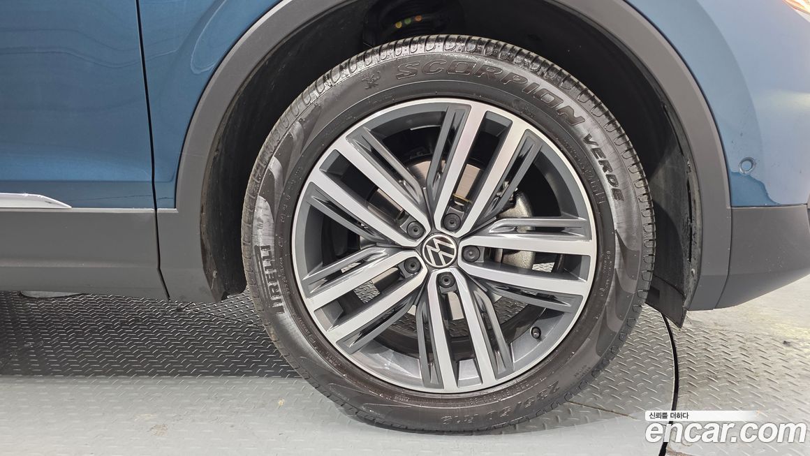 Volkswagen Tiguan 2.0 TDI Prestige, 2023