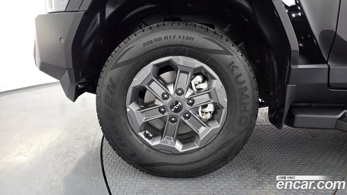 Kia Tasman 2.5T Gasoline 4WD, 2026