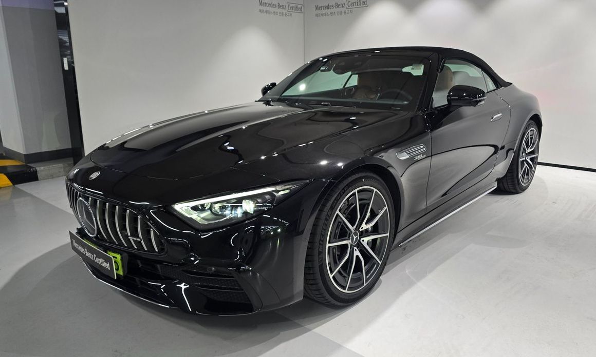 Mercedes-Benz SL-Class AMG SL43, 2025