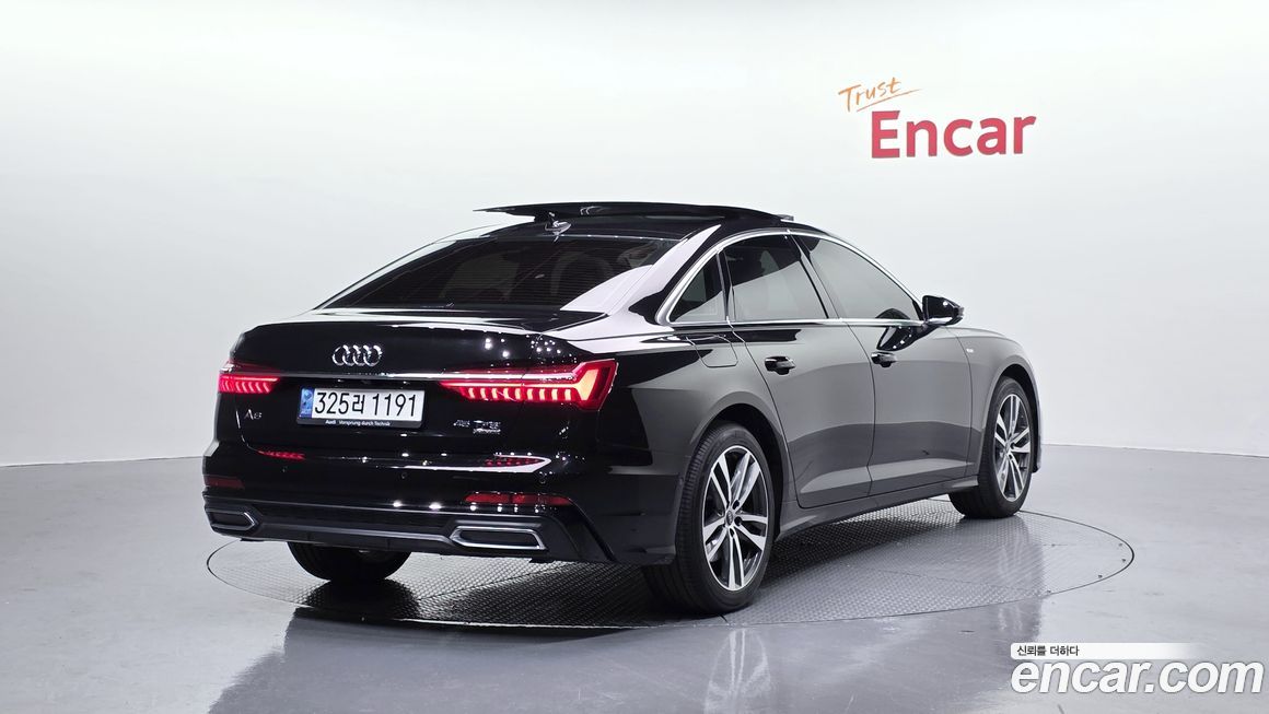 Audi A6 45 TFSI Quattro Premium, 2022