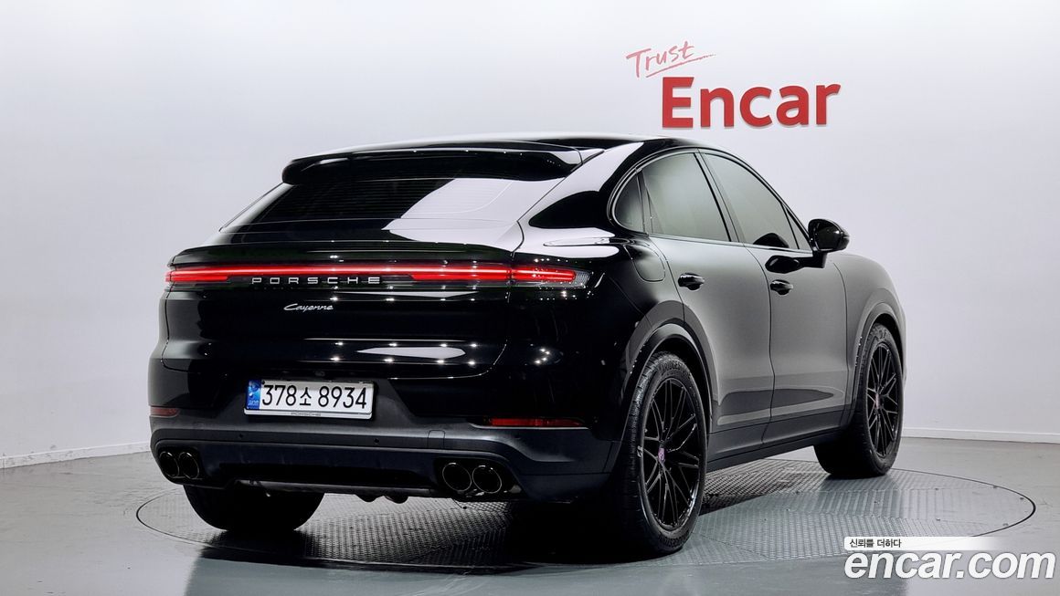 Porsche Cayenne 3.0 Coupe, 2024