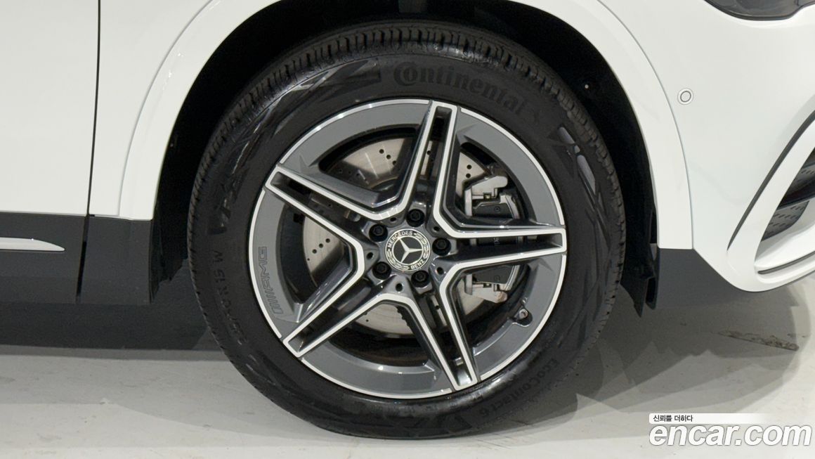 Mercedes-Benz GLA-Class GLA250 4MATIC, 2025