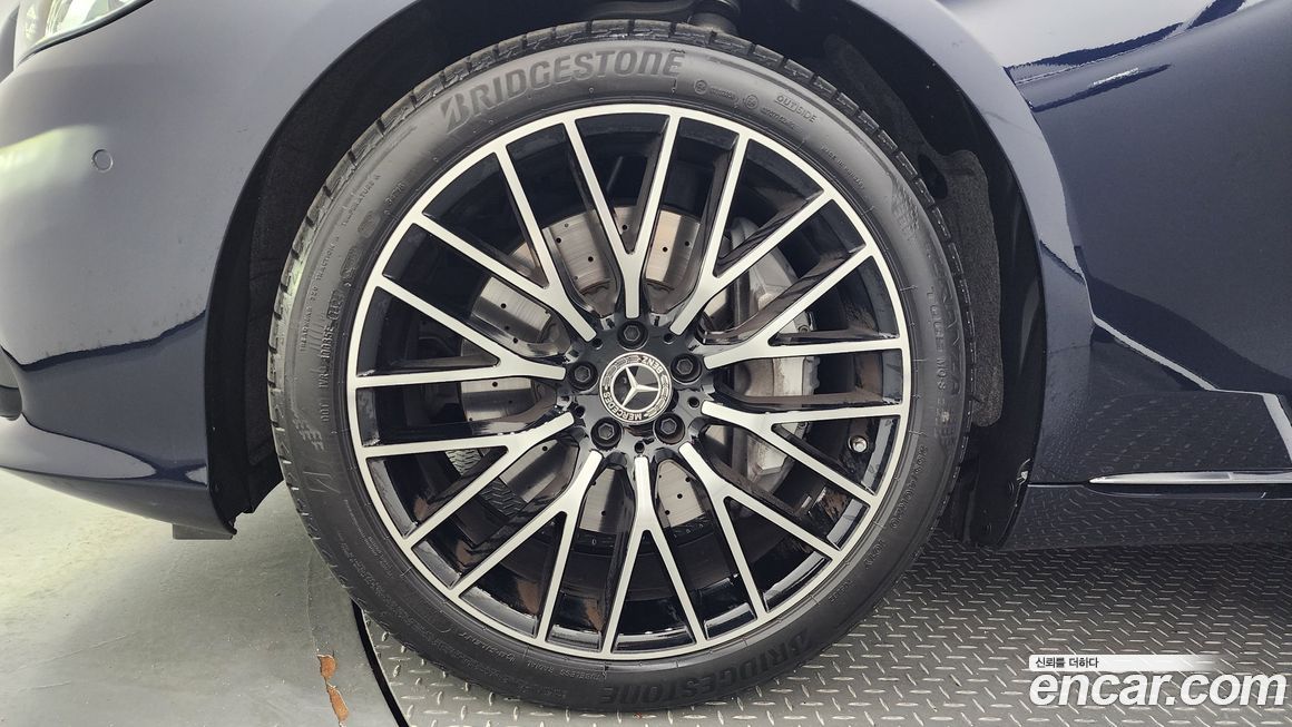 Mercedes-Benz S-Class S450L 4MATIC, 2024