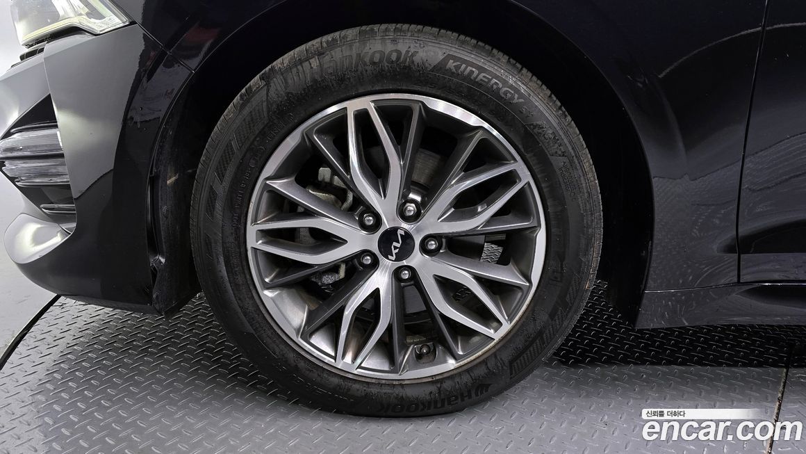 Kia K5 2.0, 2023