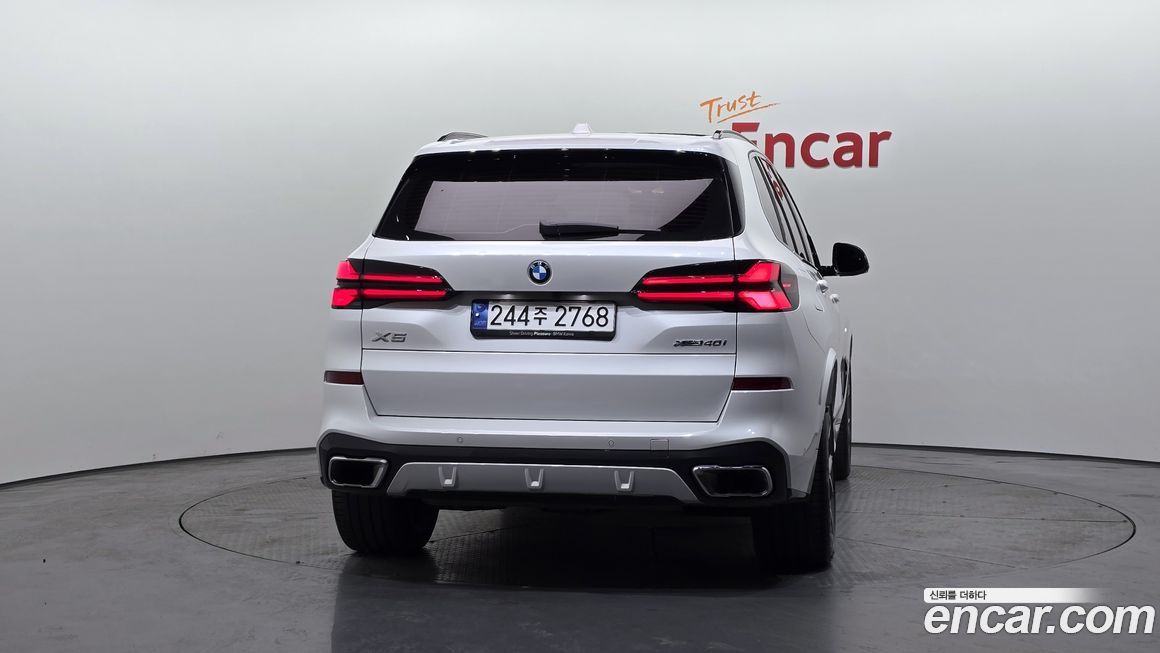 BMW X5 xDrive 40i M Sport, 2024