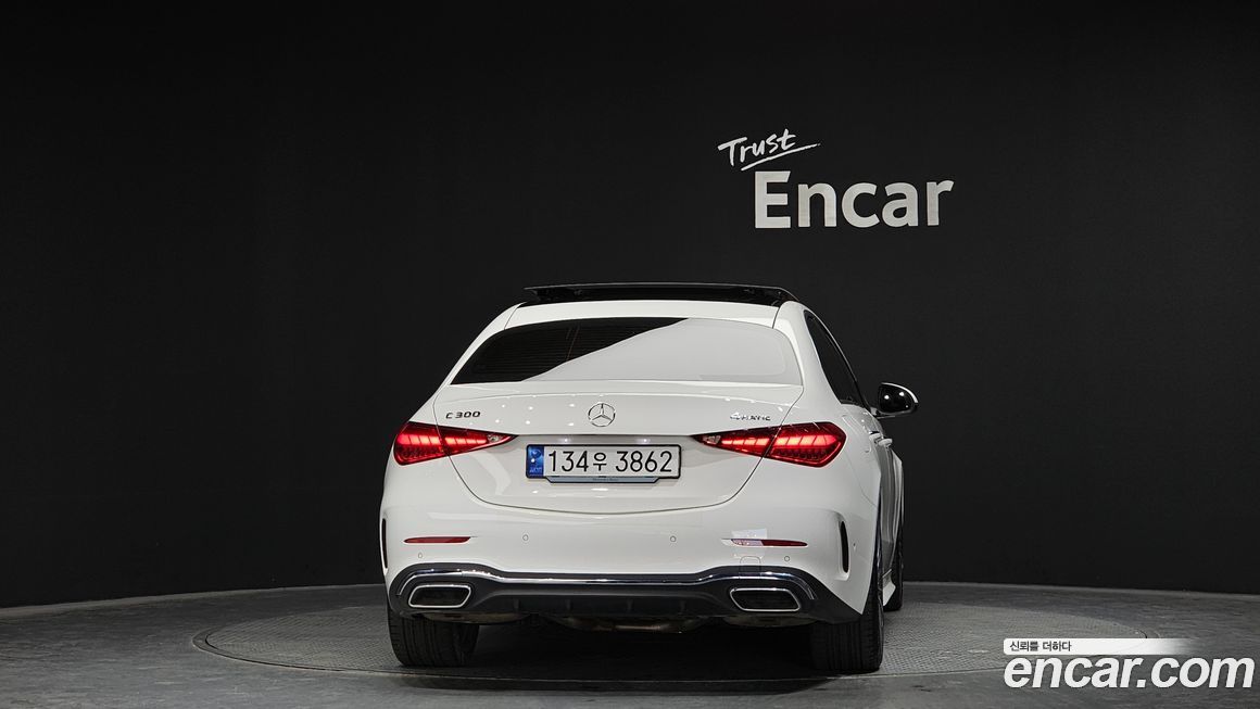 Mercedes-Benz C-Class C300 4MATIC AMG Line, 2023