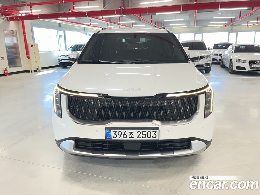 Kia Carnival 9-Seater Prestige, 2024