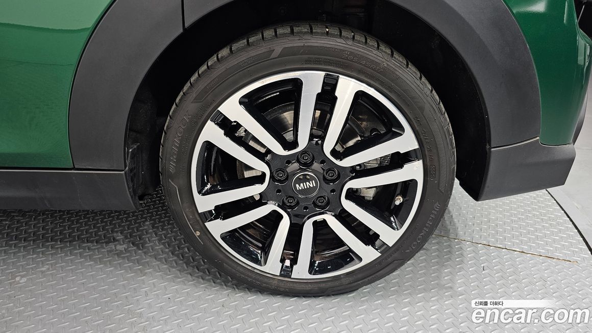 Mini Cooper 5Door Classic, 2024