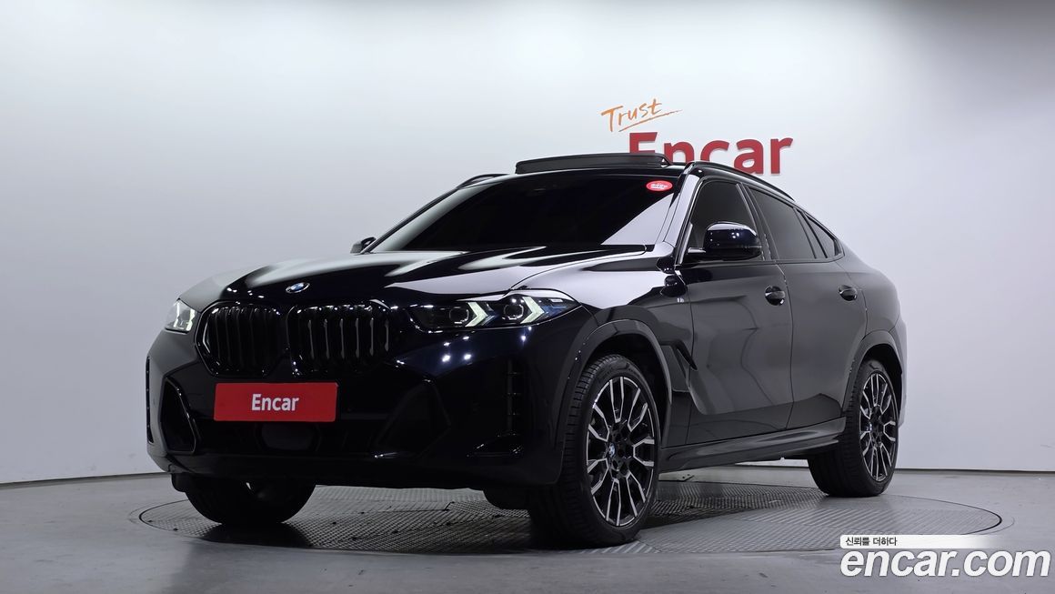 BMW X6 xDrive40i M Sport, 2025
