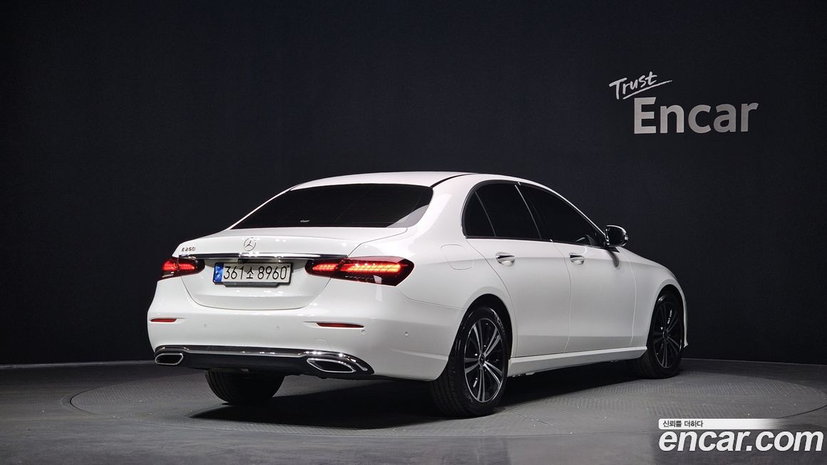 Mercedes-Benz E-Class E250 Avantgarde, 2022