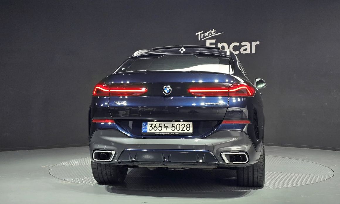 BMW X6 xDrive30d M Sport, 2022