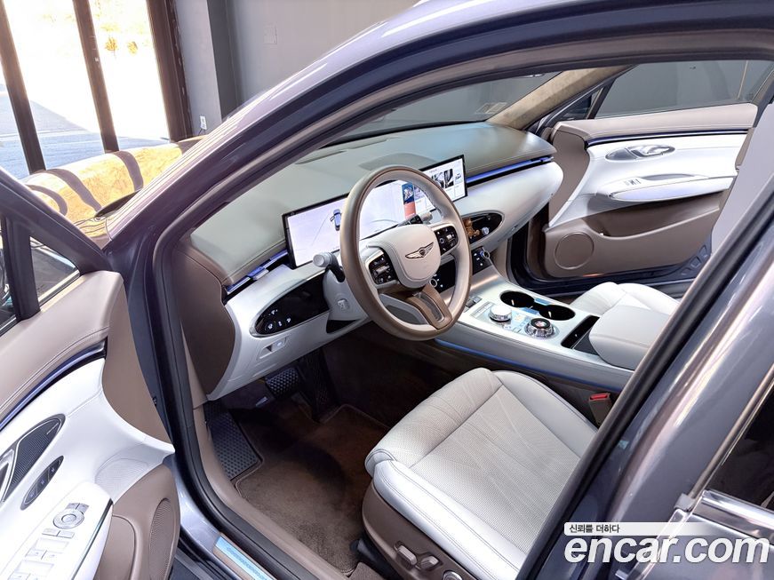 Genesis GV70 2.5T Gasoline 2WD, 2025