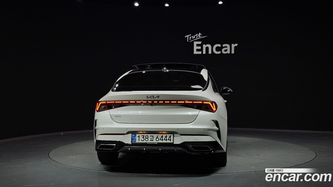 Kia K5 2.0, 2023