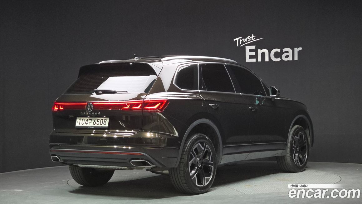 Volkswagen Touareg 3.0 TDI Prestige, 2024