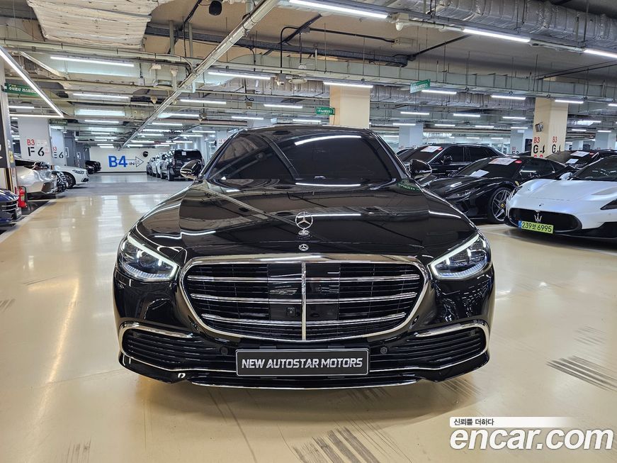 Mercedes-Benz S-Class S350 d 4MATIC, 2025