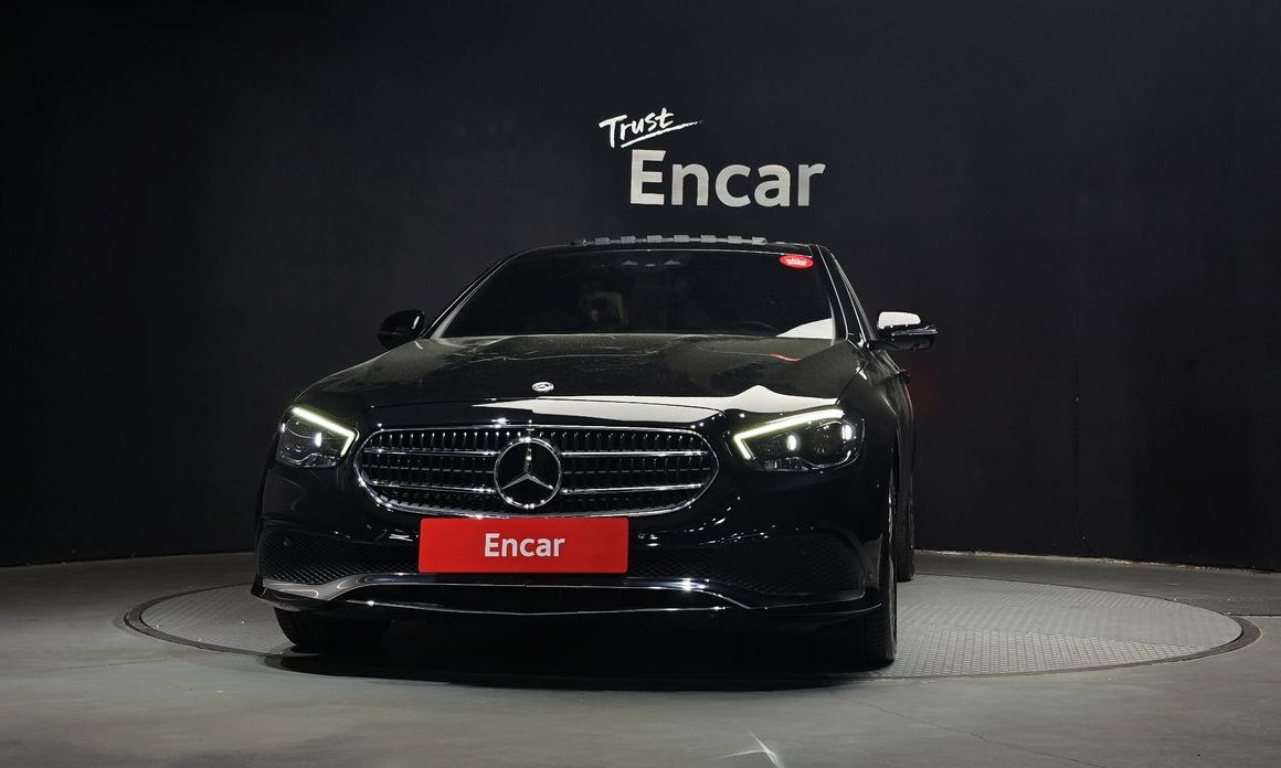 Mercedes-Benz E-Class E350 4MATIC Avantgarde, 2022