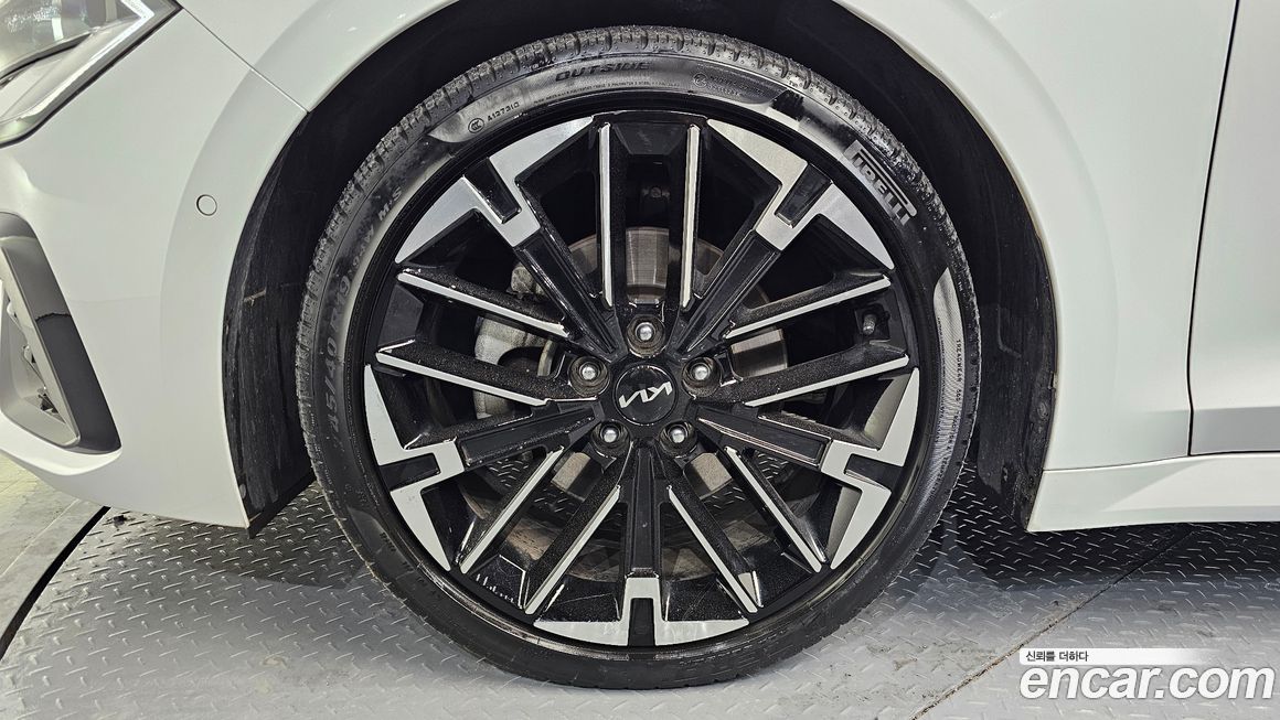 Kia K5 1.6 Turbo, 2024