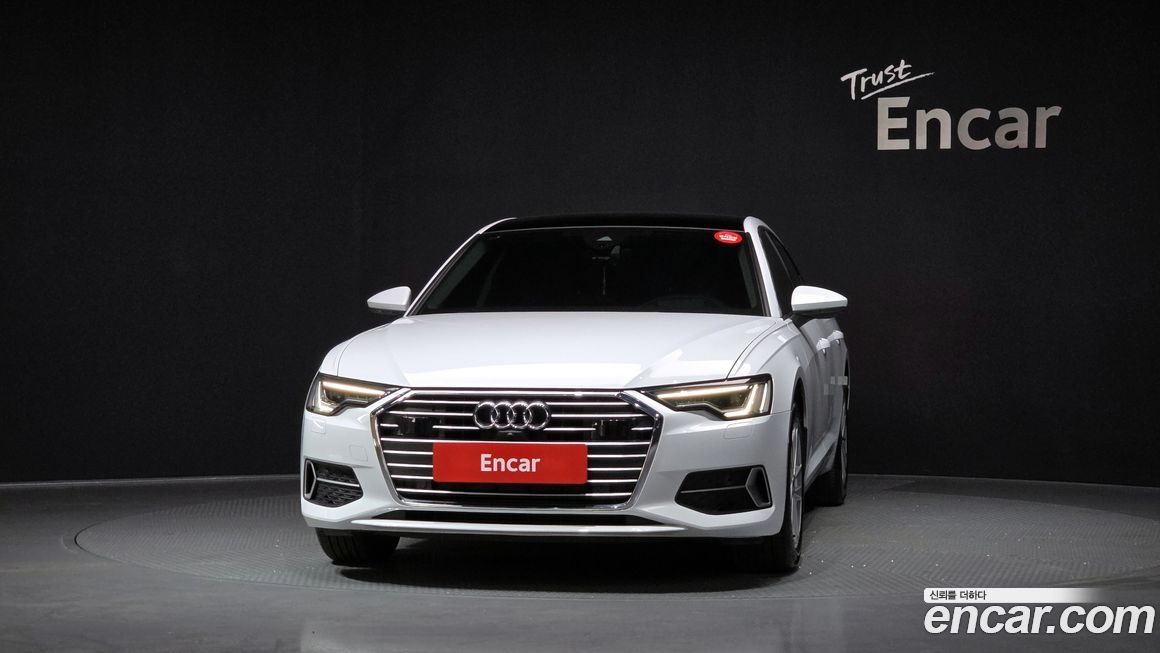 Audi A6 45 TFSI, 2023