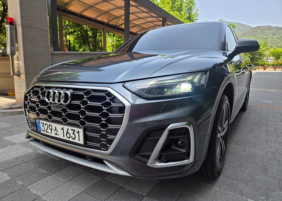 Audi Q5 45 TFSI Quattro Premium, 2021