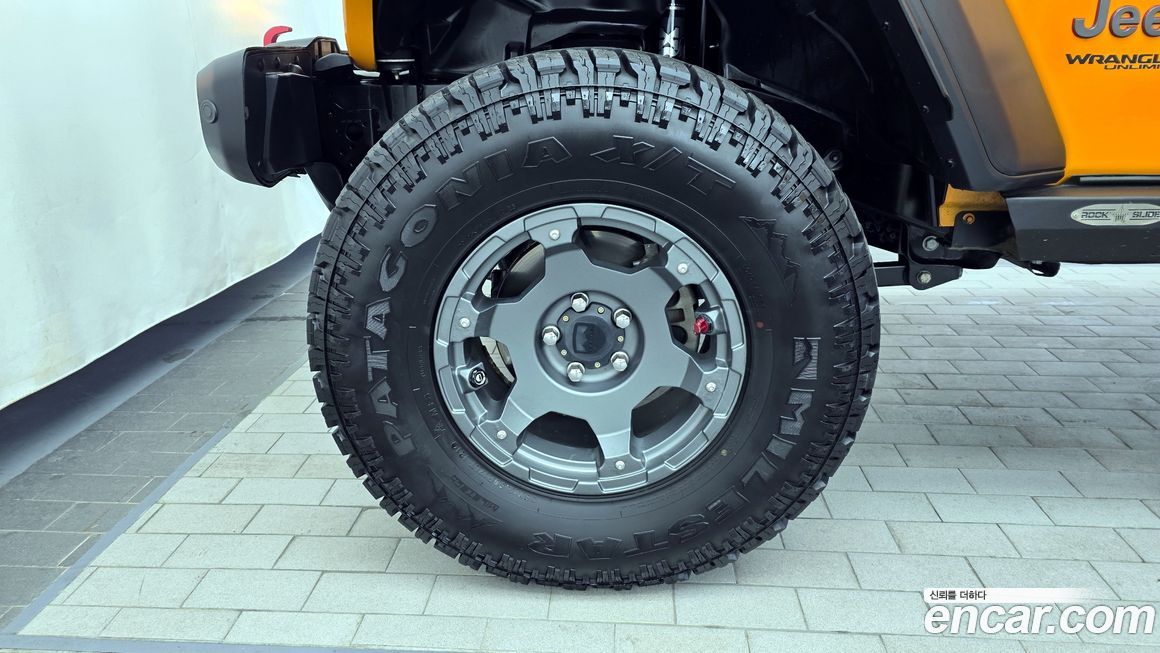Jeep Wrangler 2.0 Rubicon Power Top 4-Door Nacho Edition, 2021