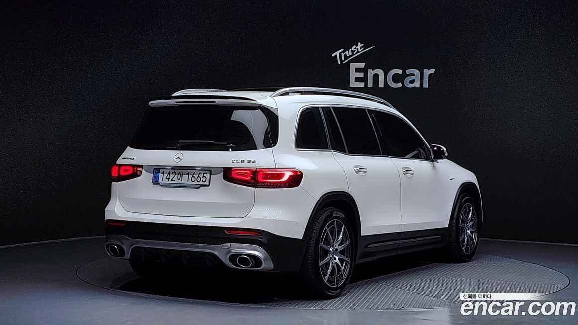 Mercedes-Benz GLB-Class AMG GLB35 4MATIC, 2023