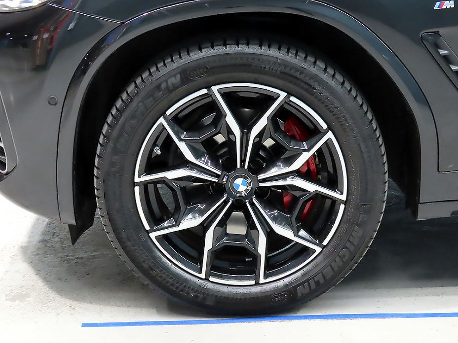 BMW X4 xDrive20i M Sports Pro, 2024