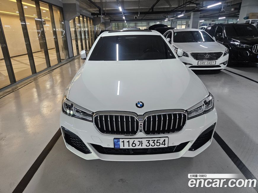BMW 5-Series 523d xDrive M Sport, 2023