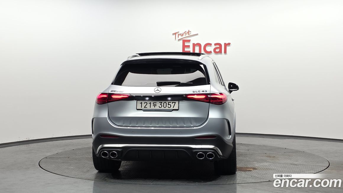 Mercedes-Benz GLC-Class AMG GLC43 4MATIC, 2025